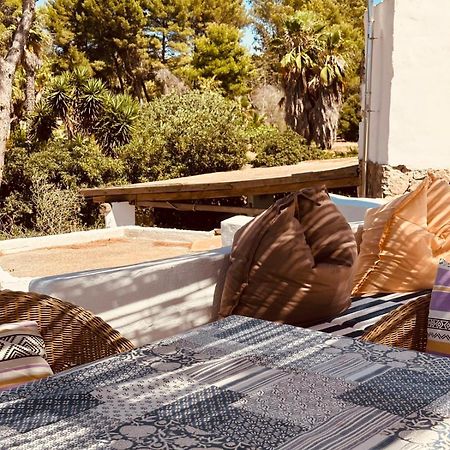 Casa Vacanze Capurre "Trulli E Pajare A Due Passi Dal Pizzo" غالّيبولي المظهر الخارجي الصورة