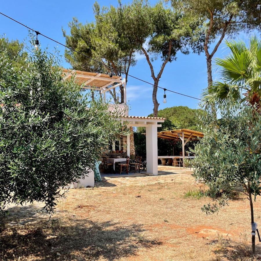 Casa Vacanze Capurre "Trulli E Pajare A Due Passi Dal Pizzo" غالّيبولي المظهر الخارجي الصورة
