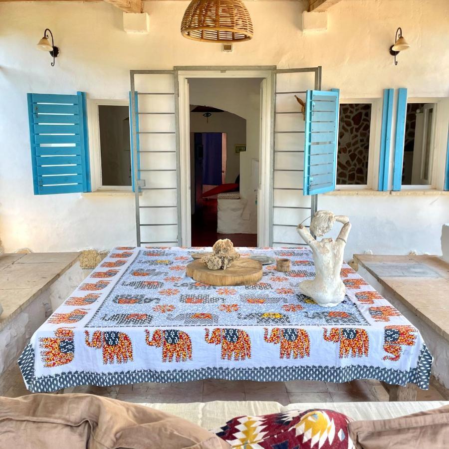 Casa Vacanze Capurre "Trulli E Pajare A Due Passi Dal Pizzo" غالّيبولي المظهر الخارجي الصورة