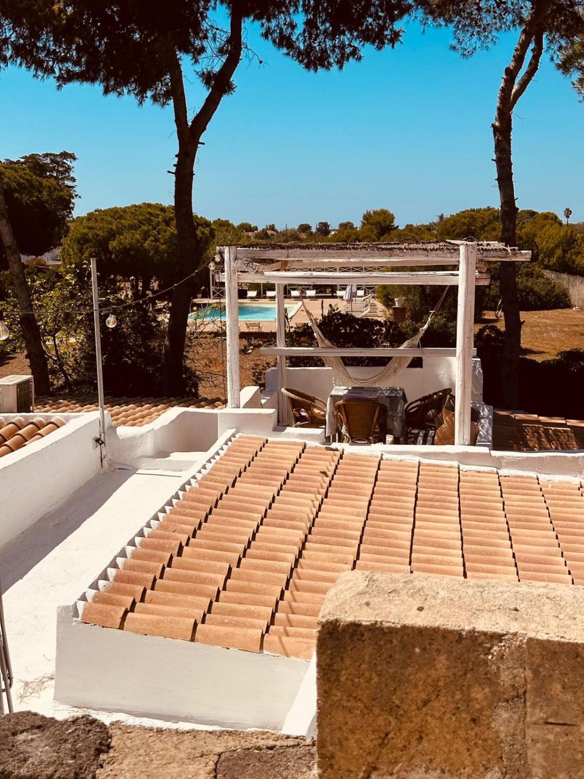 Casa Vacanze Capurre "Trulli E Pajare A Due Passi Dal Pizzo" غالّيبولي المظهر الخارجي الصورة