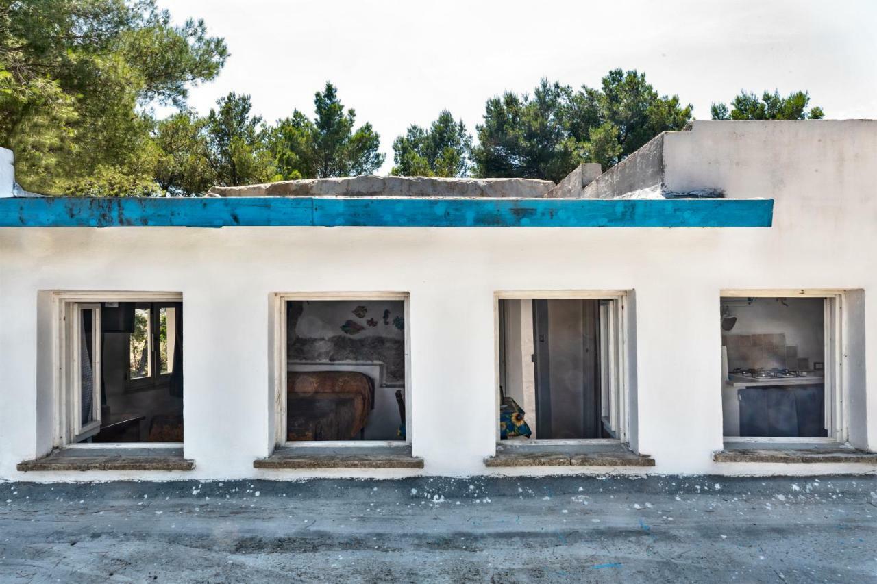 Casa Vacanze Capurre "Trulli E Pajare A Due Passi Dal Pizzo" غالّيبولي المظهر الخارجي الصورة